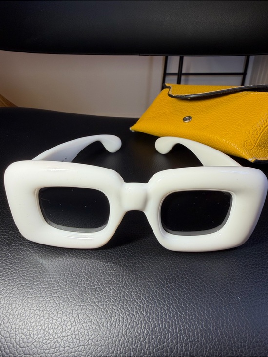 Loewe Accessories - LOEWE Inflated oversized square-frame acetate Woman’s sunglasses Case Pre Owned